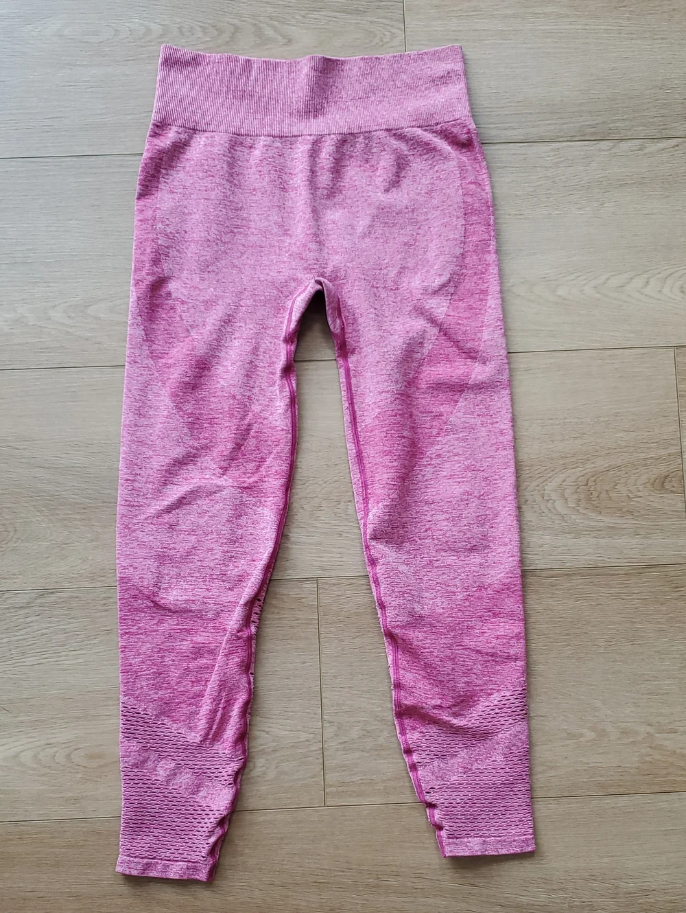 Victoria Secret Pink Seamless Active Leggings, Size Medium